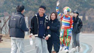 “How does your boyfriend look like a clown? ” | Prank “小丑还有女朋友”当路人情侣听到这句话，氛围顿时“紧张”起来