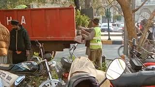 PHA at work | parks in lahore - parks in punjab pakistan | parks in Pakistan | #lahorians - Pakistan