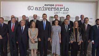 Los Reyes presiden el acto por el 60 aniversario de Europa Press