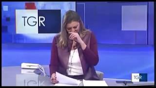 La giornalista della Rai si emoziona in diretta