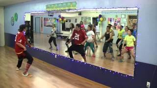 El Coco No - Roberto Jr - Dance Fitness Routine with Bradley - Crazy Sock TV