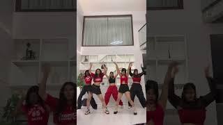 Jennie Mantra dance cover #mantrachallenge #jennie #shorts