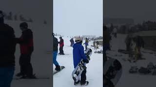 PerisherSnowyMountains #travel #luckyxplorer #perisher #snowymountains #snowfall #vlog #snow #shorts