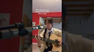 Singing to my favorite R&B song #femaleguitarist #acousticguitar  #guitarcover #singingcover #rnb