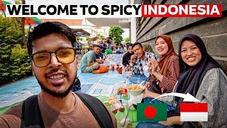 My FIRST TIME Indonesian STREET FOOD In Jakarta 