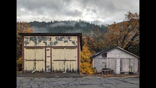 Early Morning Autumn Walk Through Dunsmuir, California