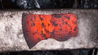 Forging the 1913 Blackhawk axe