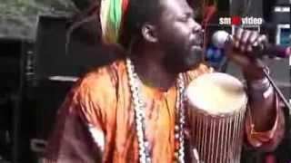 Baba Sissoko and the Mali Tamani Revolution (Talking Drum)   Afrikafestival Hertme SISSOKO MUSIC