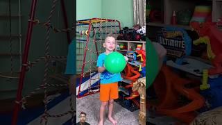 Lomba Pecahkan Balon Anak vs Bapak #funny #comedy #family #challenge #trending