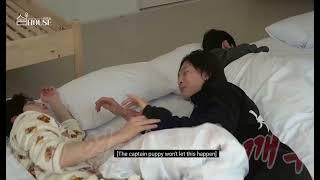 Seoho and leedo try to wake up the maknae #ONEUS #SEOHO #LEEDO #HWANWOONG #XION #KEONHEE