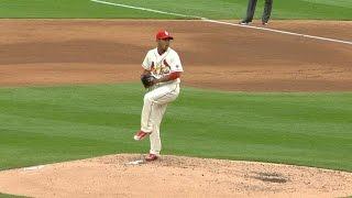 CIN@STL: Martinez limits Reds to one run