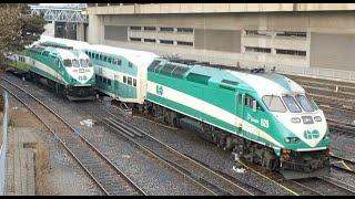 Canadian Trains: Toronto Union Station - Morning Peak