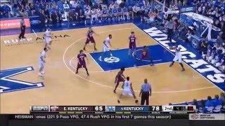 Alex Poythress Drives the Baseline for a Wildcat Dunk