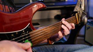 The Ridiculous Sound of a Fretless Guitar