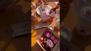 Pigging Out On Strawberry Sweets  (Yokohama Strawberry Festival) #shorts