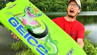 TWIN BRUSHLESS MOTOR RC BOAT!!! - Pro Boat Miss GEICO Zelos 36" Catamaran