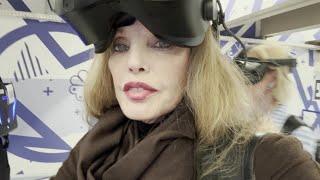 Arielle Dombasle - Revoir Notre-Dame de Paris...