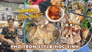 Pho Tron with cartilage rib topping – student style and super attractive in District 6!