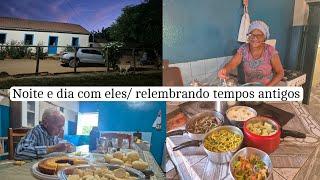 Noite de lua e conversa boa/ jantinha/ café da manhã e almoço com eles/ casa de mãe