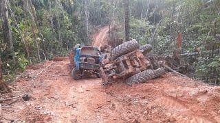 Cruzeta Quebra e Trator não Dá conta de puxar Caminhão! Impressionante o que Aconteceu! 