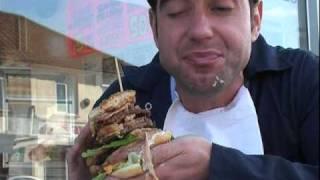 Terry eats the UK's BIGGEST BURGER  - The Super Scooby