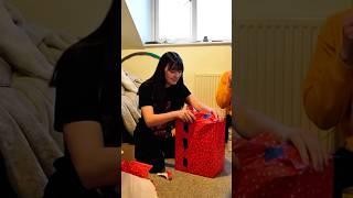 100 долларов или загадочный подарок?
