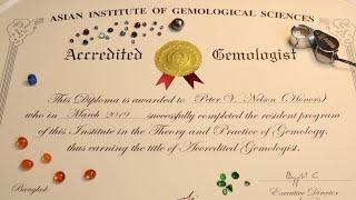 Gemology Schools: A Candid Review from Someone Who's Been There.