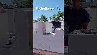 Кладка блока на белый клей