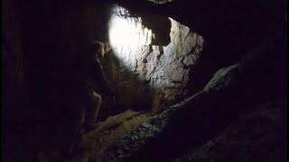 Beautiful & easy to explore large cave in the French Doubs: Grotte des Faux Monnayeurs