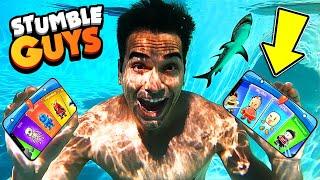 GIOCO A STUMBLE GUYS IN PISCINA