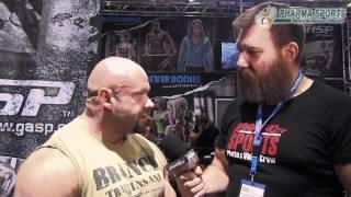 Bodybuilding Branch Warren auf der Fibo 2013 Pharmasports informiert