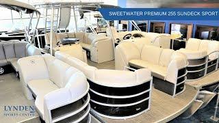 Lynden Sports Center 255 Sweetwater Premium Sundeck Sport