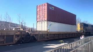 CSX I019 blast by Amsterdam,NY w/a SD70MAC 2nd of 2nd filmed November 16th 2024 ( power shot mainly)