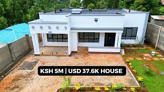 This Magnificent 3 Bedroom Bungalow is 150 SQM in Size & Has a Hidden Roof