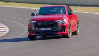 NEW Audi RS Q8 Performance on Racetrack