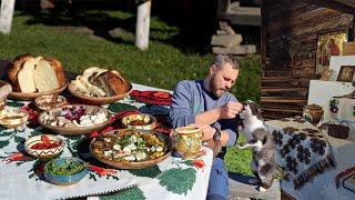 COOKING IN 200 YEARS OLD HOUSE: Traditional Romanian Breakfast