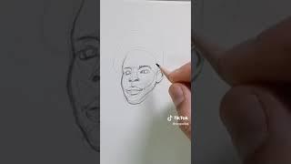 Croquis d'un portrait de femme de face