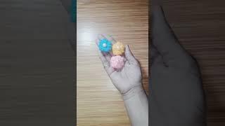 Woolen Flower Making Trick Using Pencil #shorts #woolencraft #woolenflower #woolencraftidea