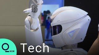 World AI Conference: Robots Show China's Innovations in AI