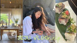 Jeju Vlog 맛집 실패 없는 제주 여행모음zip 인생 고등어초밥 갈치조림 말차라떼 몽탄 전복물회 돔베고기 디저트 맛집까지ㅣ동쪽 서쪽 서귀포 숙소 맛집 카페 ㅣ여행 브이로그