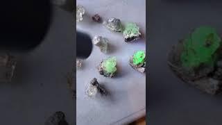 Hyalite Opal - Mexico - UV crystals- HamilStone.com