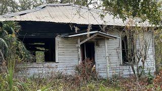 Florida Roadside Attractions & Abandoned Places - Forgotten Town & Hike To A Hidden Creek