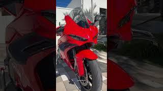 CARBON FIBER UPGRADE! 2025 Ducati Panigale V4