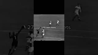 Lev Yashin is the best goalkeeper of all time#yashin#goalkeeper #soccer#football#fyp#foryou#viral