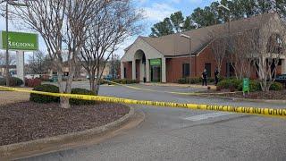 Madison Police investigating robbery at Regions Bank on Hughes Road on Thursday