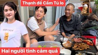 Ngoài chị em team Khương Dừa ,Ngọc Thạnh được Cẩm Tú Cầu chăm sóc tận tình đến đỏ mặt!