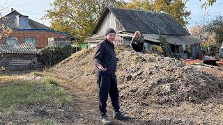 Все буде Україна! Зарплата тракториста не в доларах чи гривнях, а в справжньому золоті...