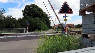 Railroad Crossing - Wiler bei Utzenstorf (CH) - Bahnübergang Bahnstrasse , Passage à niveau