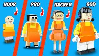 LEGO Squid Game Doll: Young Hee NOOB vs PRO vs HACKER | FUNZ Bricks