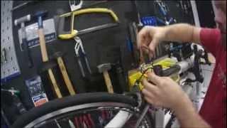 How To Fit The New Ultegra 11 Speed Di2 Battery Into A Seatpost